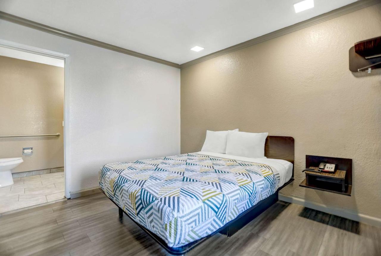 Motel 6-Red Bluff, Ca Экстерьер фото